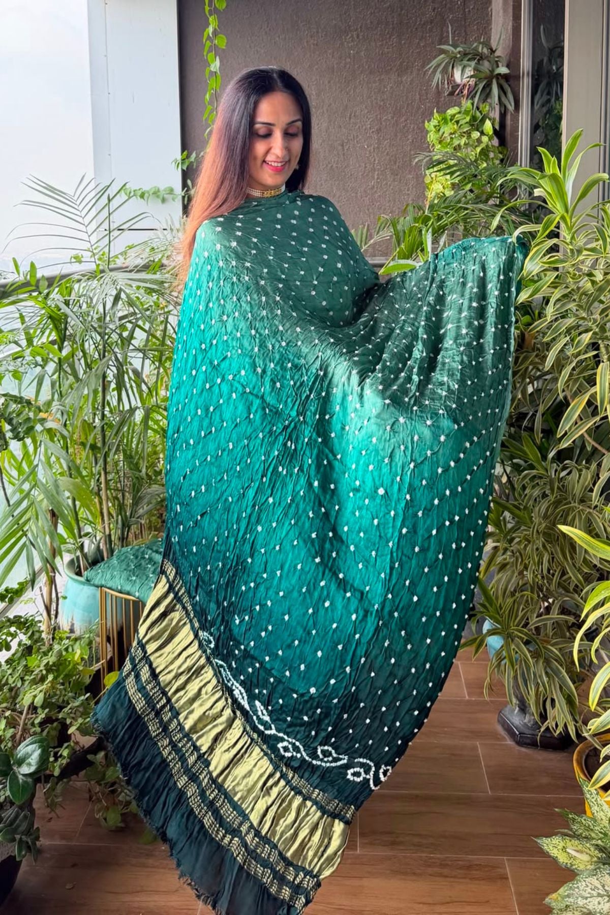 Hand done BANDHANI full set on pure modal!!