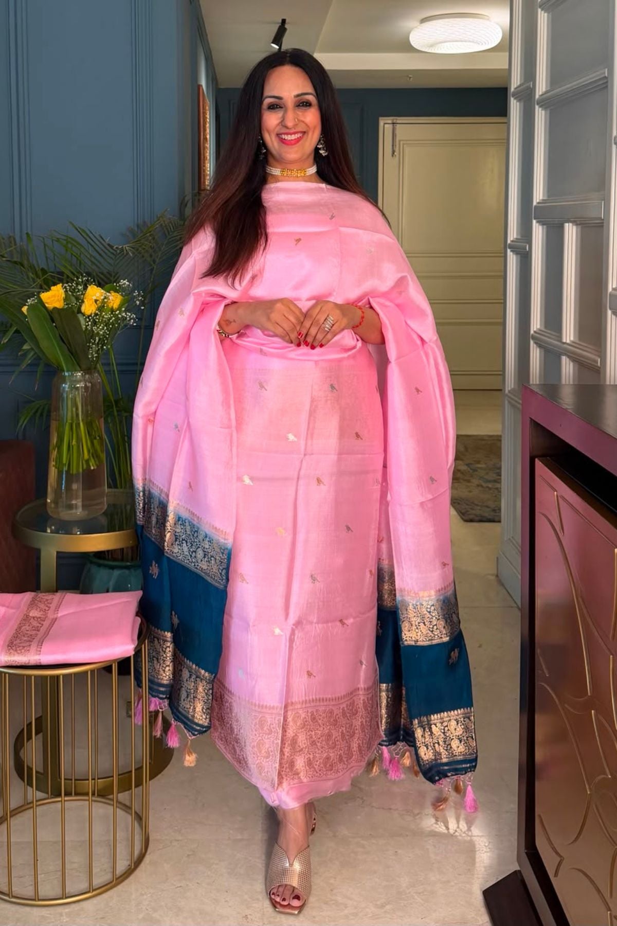 Banarasi weave on pure raw mango silk!!