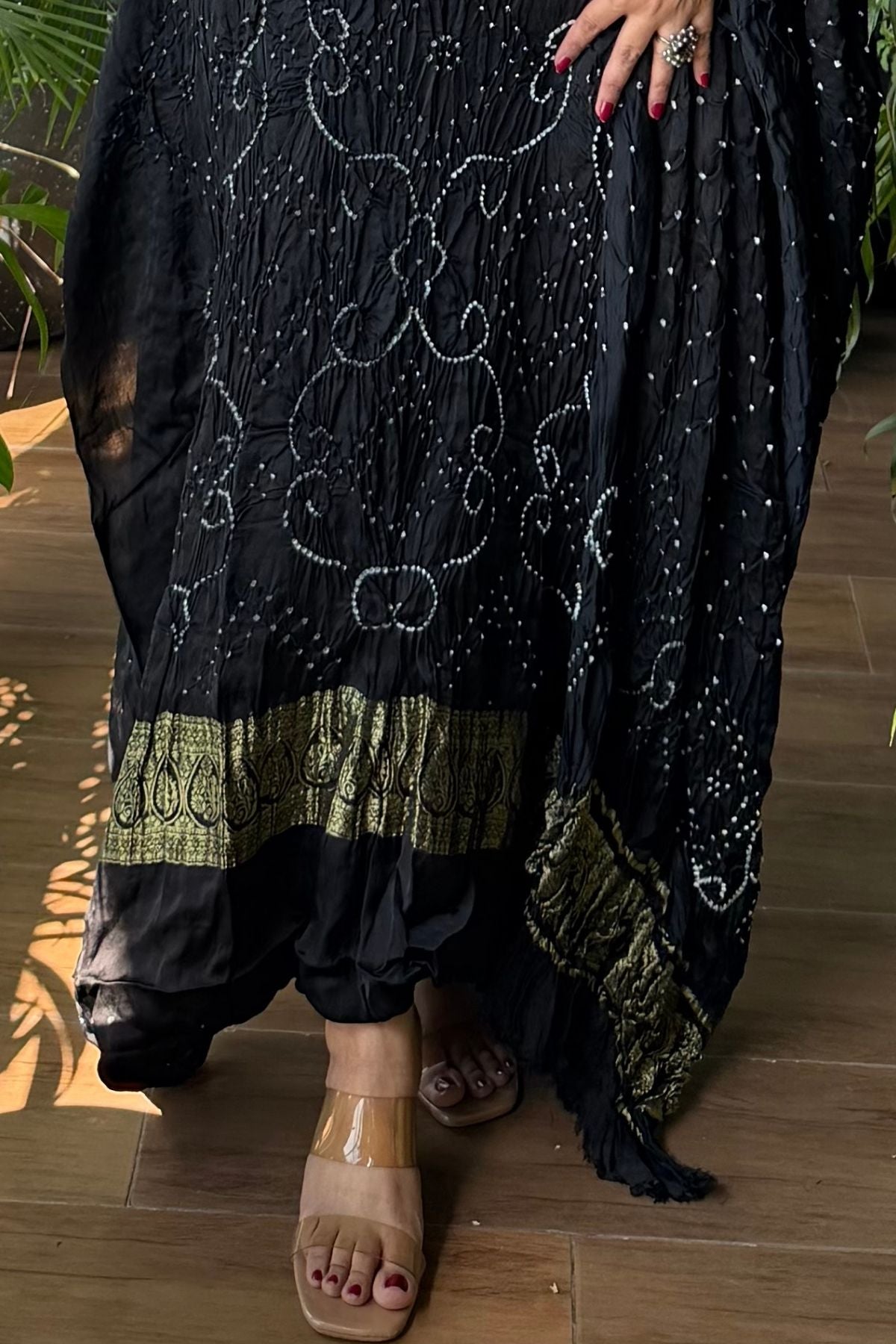 Pure modal silk full set with hand done bandhani and zari weaving!!