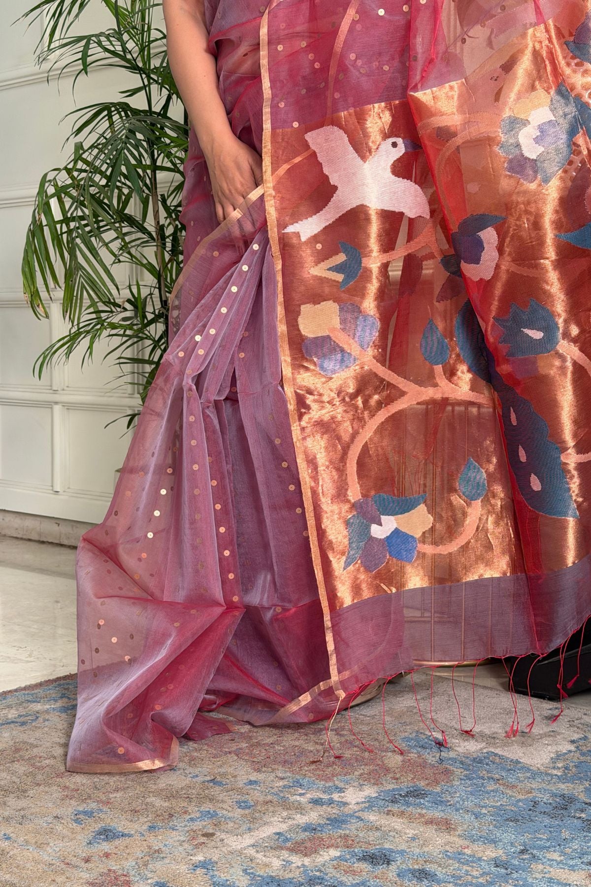 Handcrafted Muslin Jamdani Saree!!
