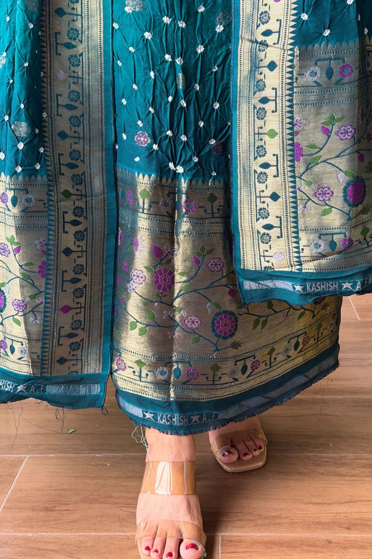 Pure gaji silk full set with hand done bandhani and zari weaving!!