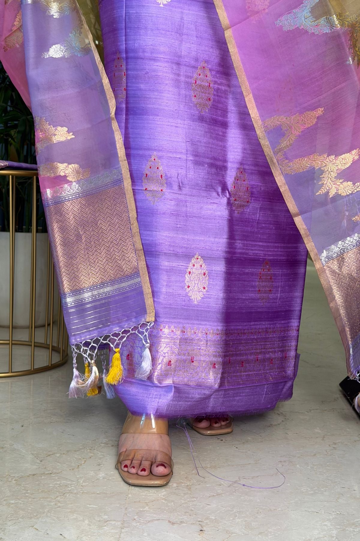Pure Raw silk Banarasi set with pure Kora rangkaat dupatta!!