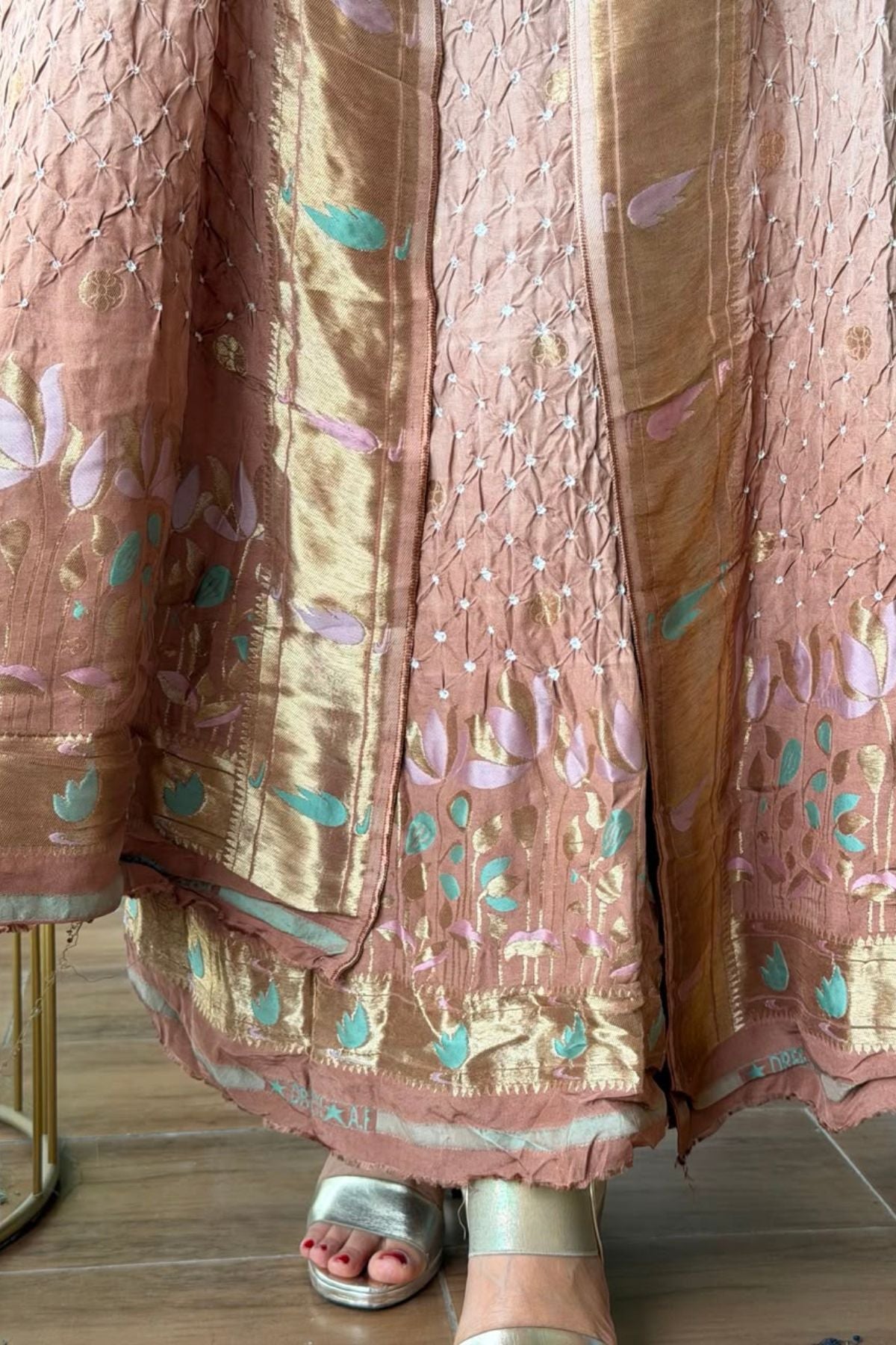 Pure gaji silk full set with hand done bandhani and zari weaving!!