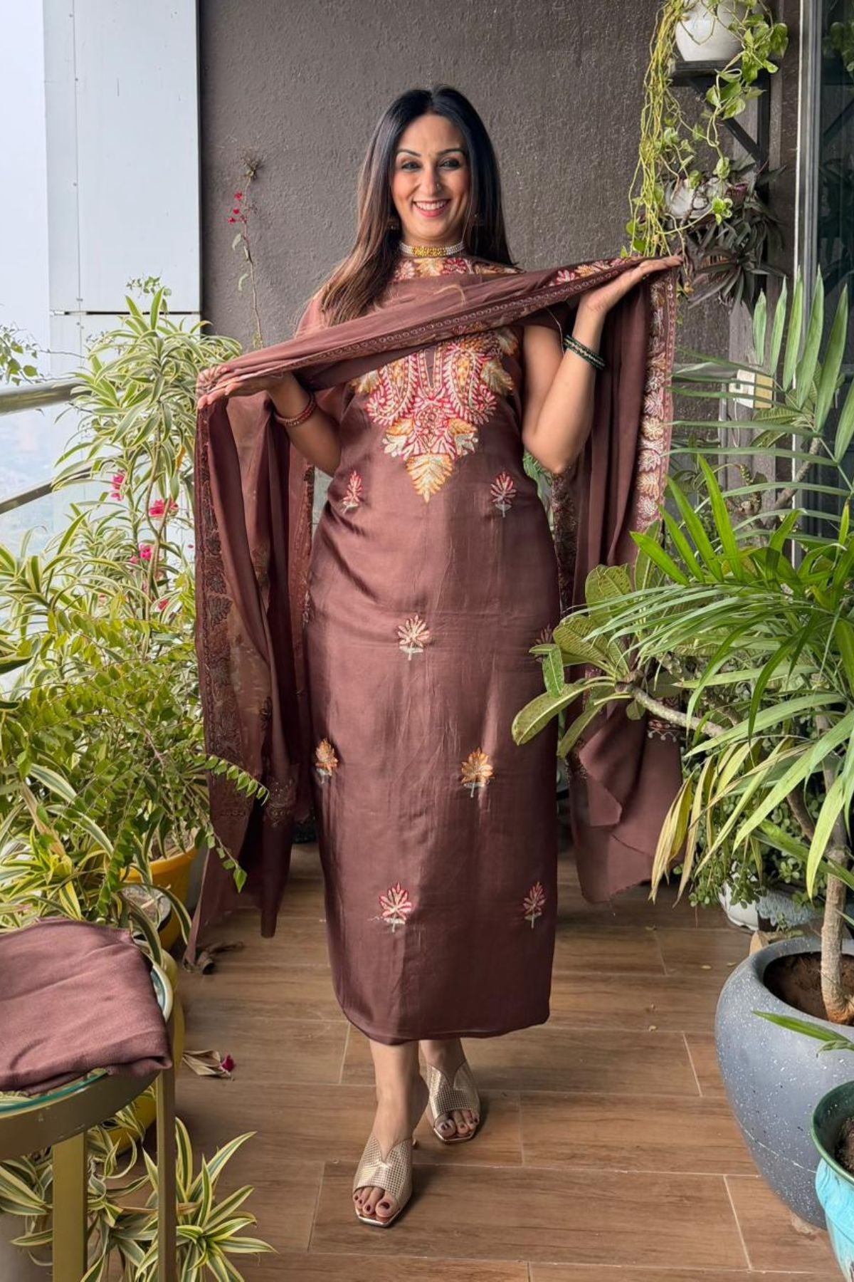 Upadda suit sets with Kashmiri Aari work!!