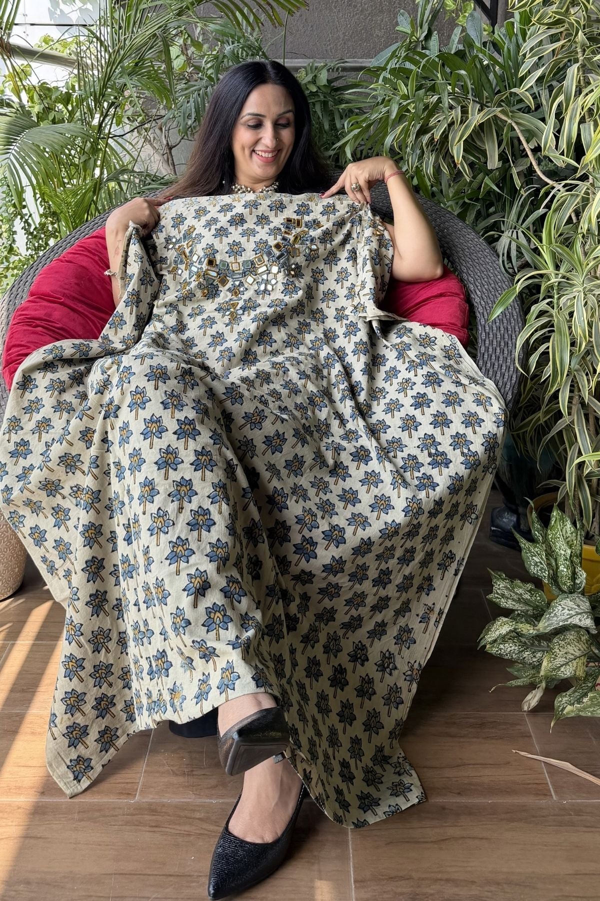 Handblocked pure cotton kurta with Kutch mirror work embroidery!!