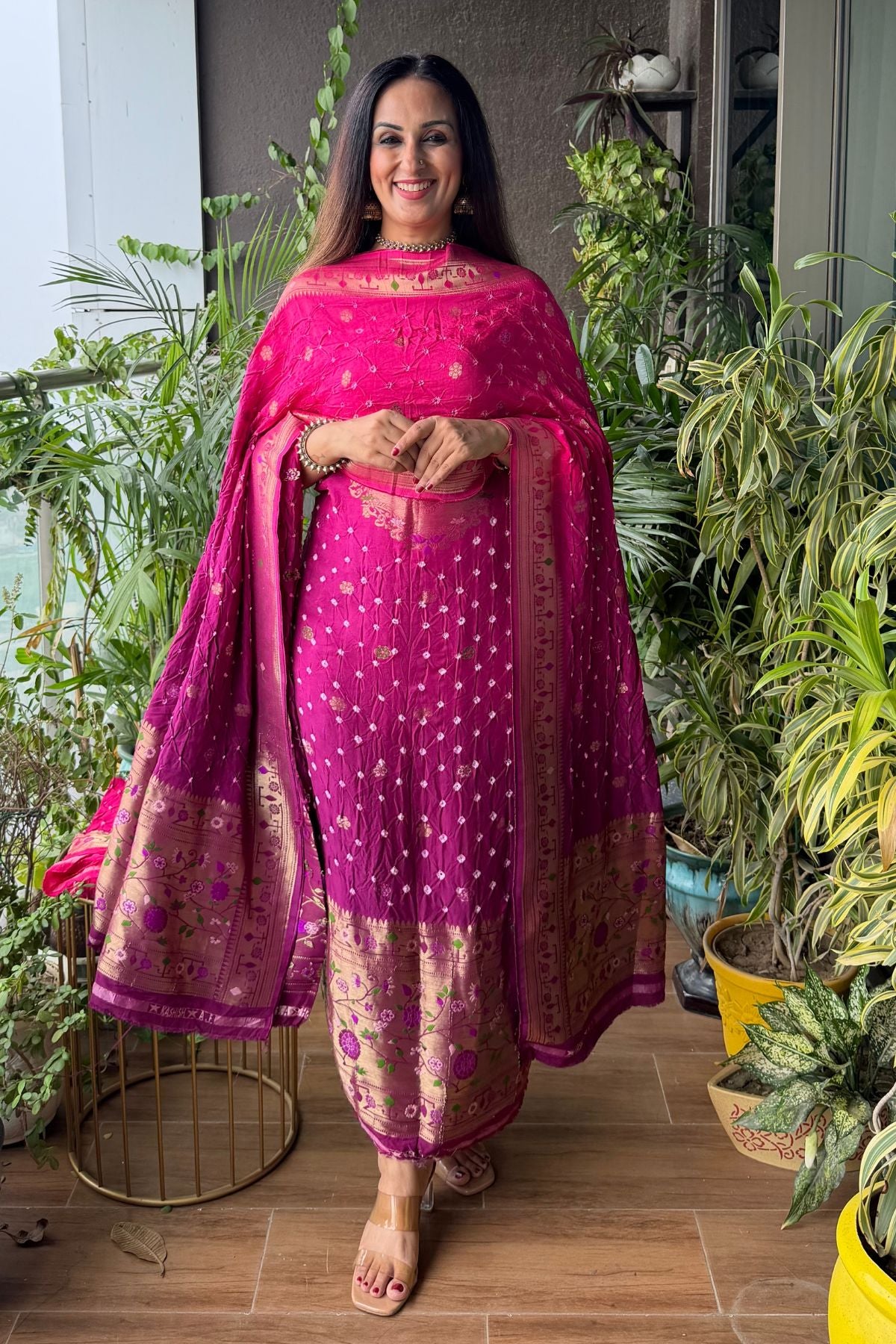 Pure gaji silk full set with hand done bandhani and zari weaving!!