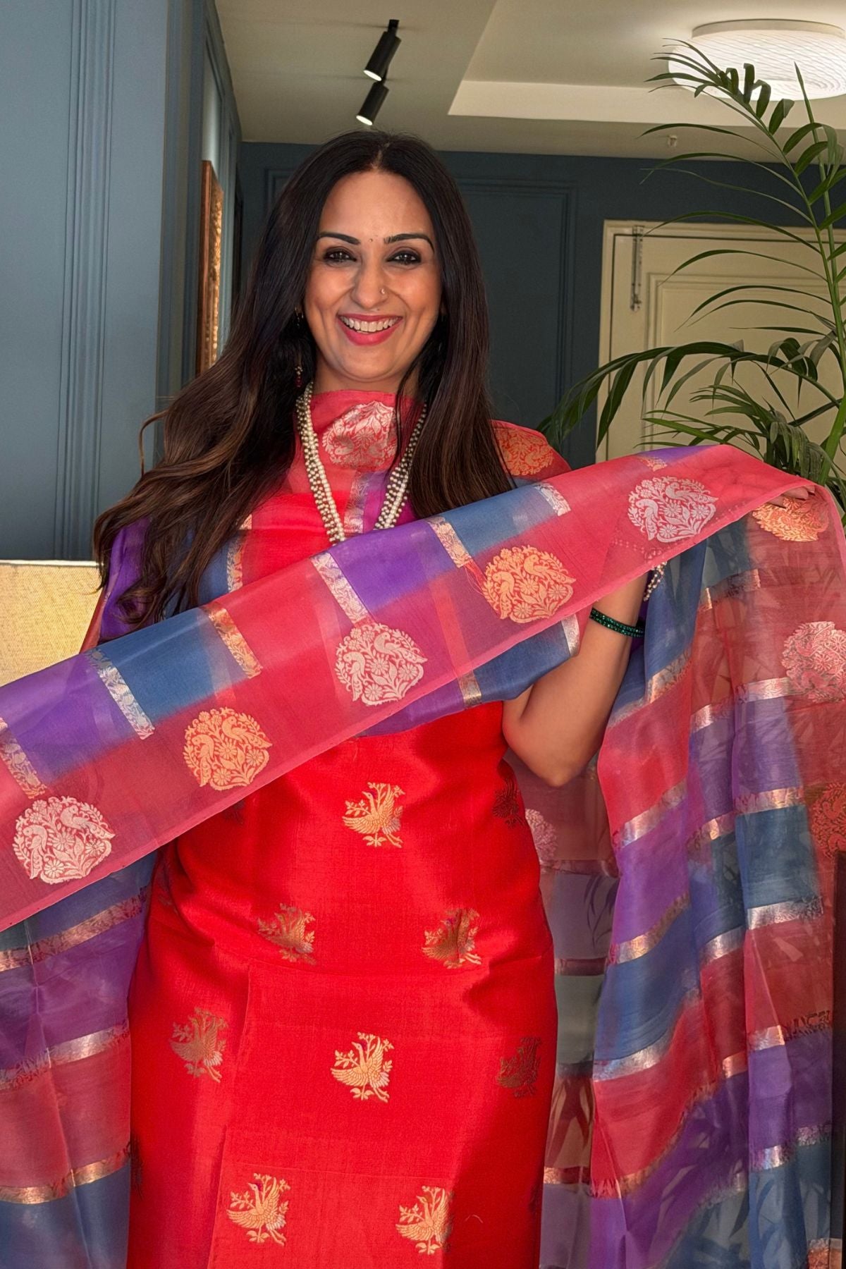 Handwoven pure Banarasi raw mango silk suit sets with rangkaat dupatta!!