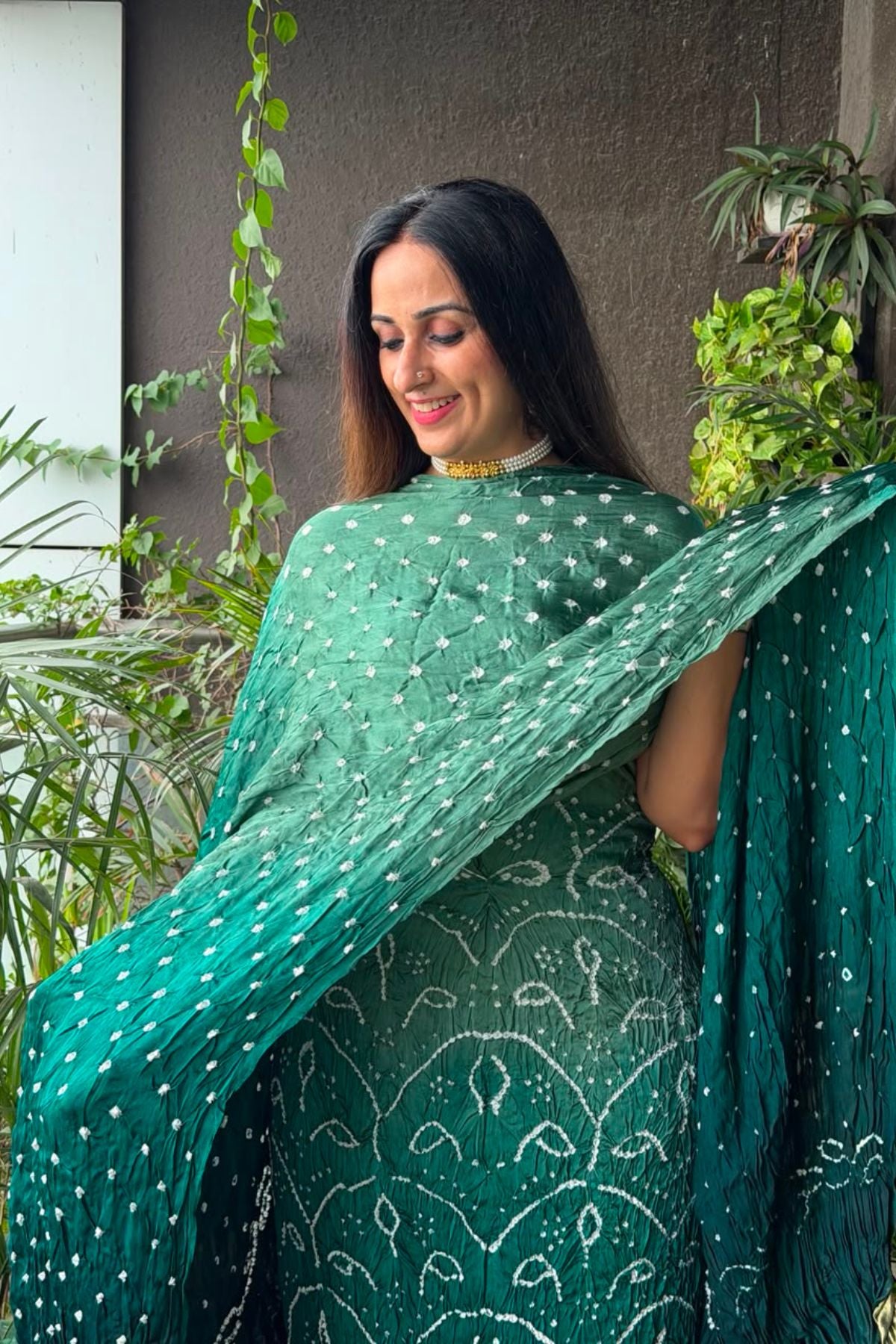 Hand done BANDHANI full set on pure modal!!