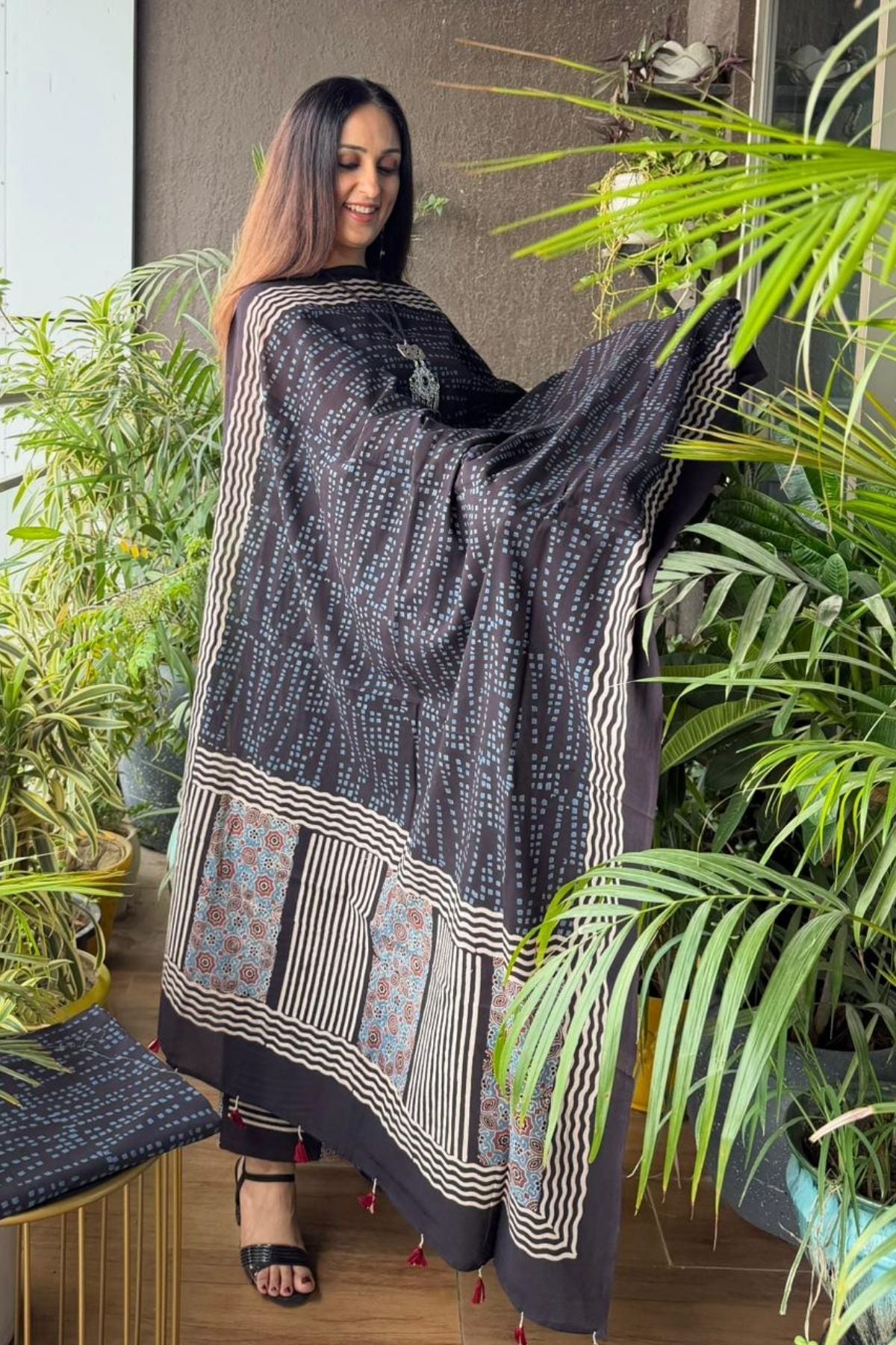 Handblocked Ajrakh Taj cotton full sets!!